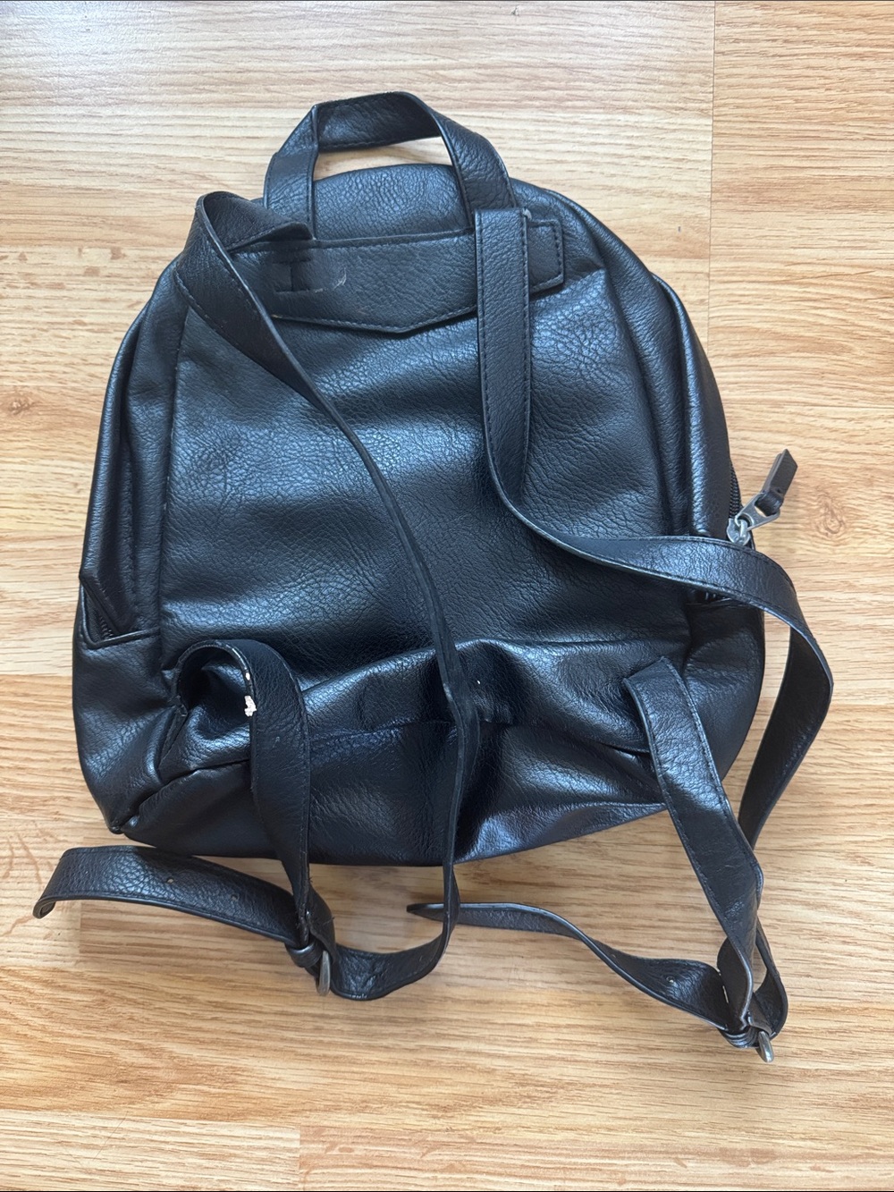 Universal Thread Mini Backpack - Picture 2 of 9